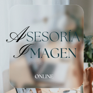 Penélope Illa durante una sesión de personal shopper online, ayudando a mujeres a comprar con intención, optimizar su presupuesto y elegir prendas que potencien su estilo personal desde casa.